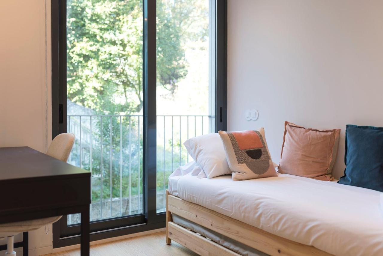 Lovelystay - Primrose 2Br Flat With Free Parking, Ac And Balcony Porto Bagian luar foto